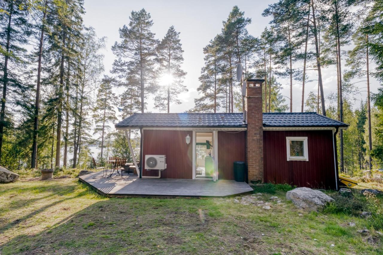 Lake Cottage Near Isaberg Asenhoga Exterior photo